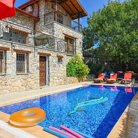 Candy Stone, Private Pool For 8 People